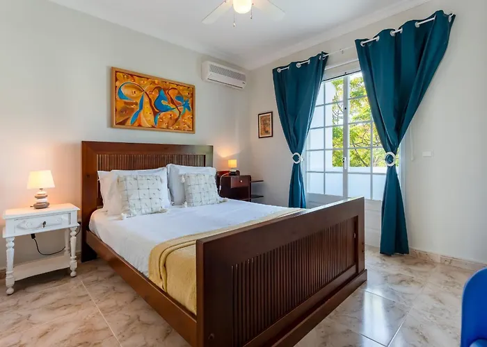 Holiday home Cozy 3 Bdr House Duplex With Patio By Lovelystay