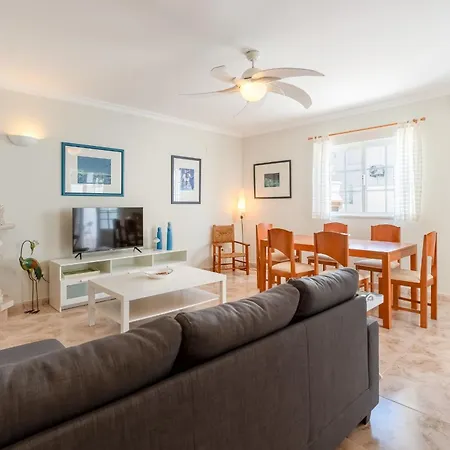 3 Bdr Duplex House With Patio By Lovelystay Feriehus