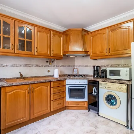 Holiday home Cozy 3 Bdr House Duplex With Patio By Lovelystay *