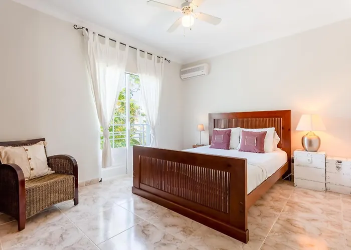 Nyaraló Cozy 3 Bdr House Duplex With Patio By Lovelystay Vila Real de Santo António